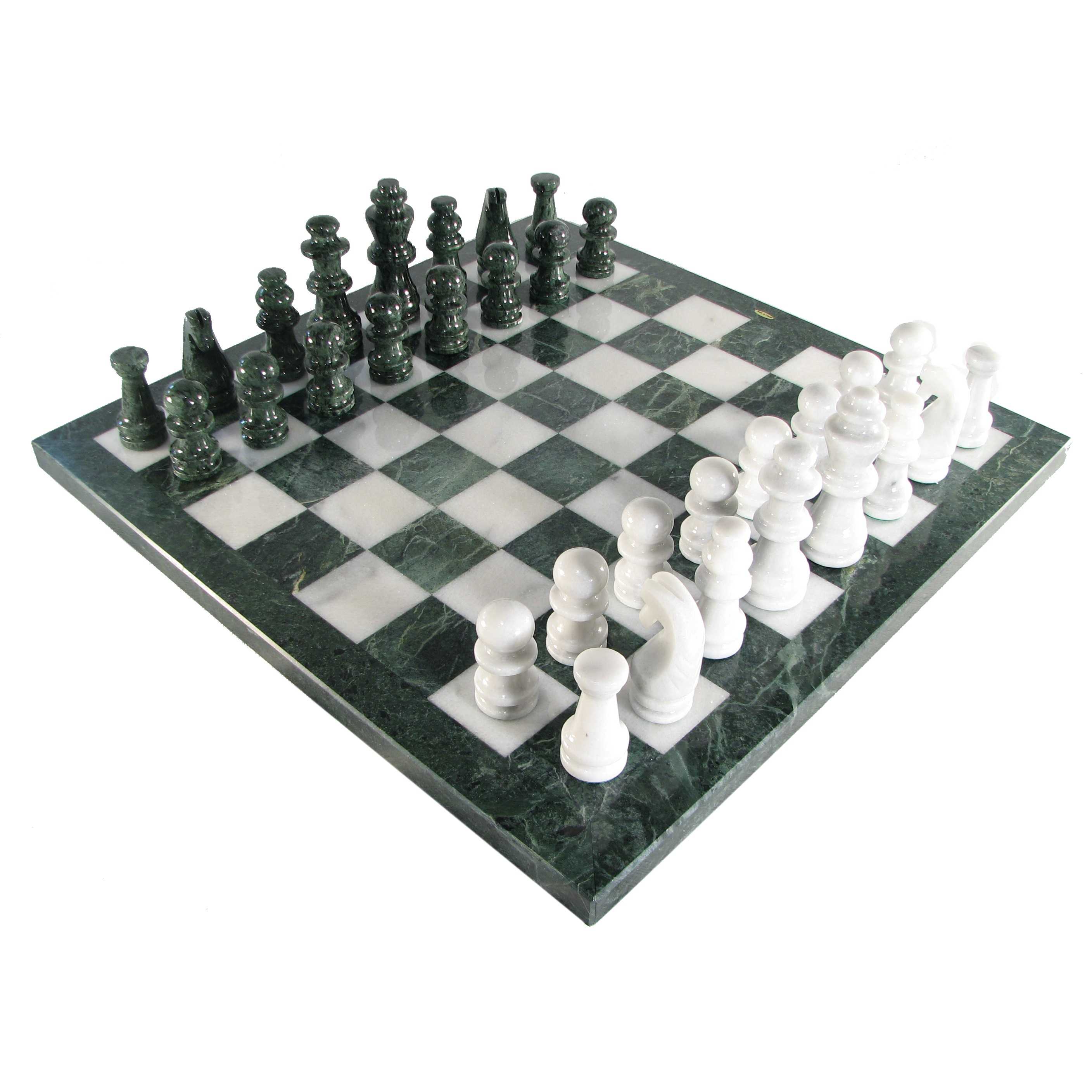 HC1674294 - Chess Board Game