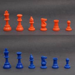 3 3/4" Weighted Red and Blue Tournament Plastic Chess Pieces